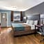 Econo Lodge Inn & Suites Sandusky South