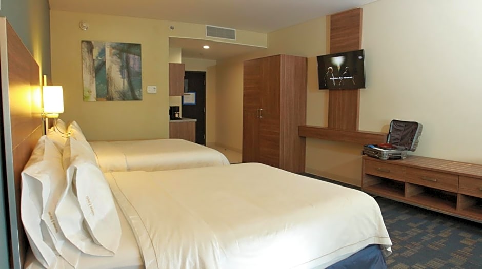 Holiday Inn Express & Suites MEXICALI