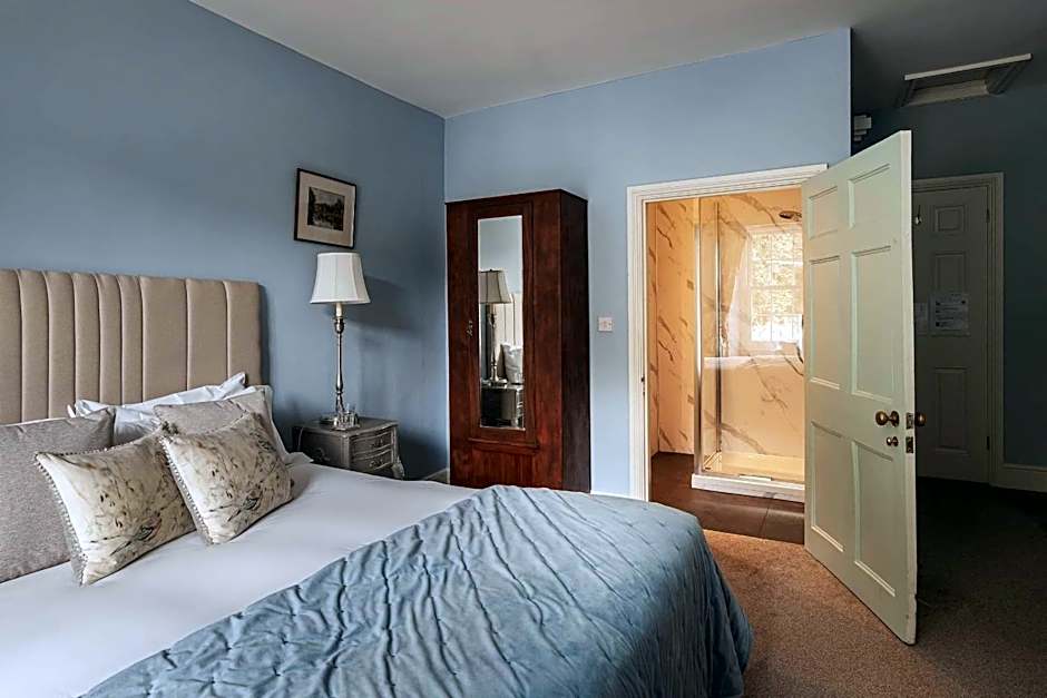 The Oakhill Inn