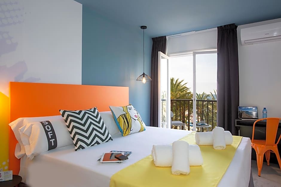 Casual Pop Art Benidorm