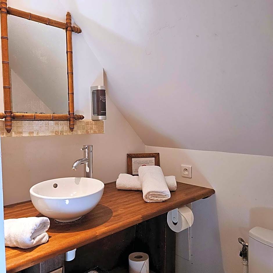 Au Refuge Des 3 Ours - Chambres d'hôtes et cabanes