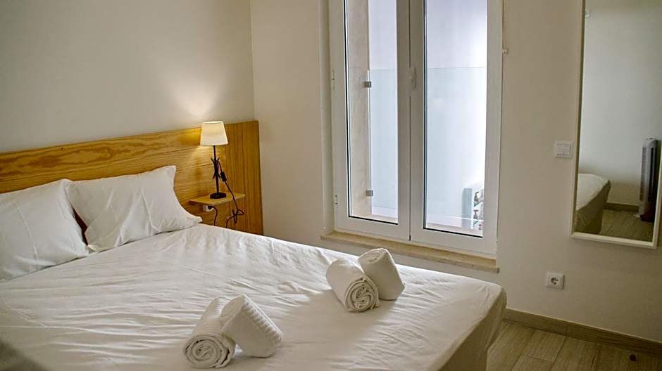 Topcity Hostel & Suites