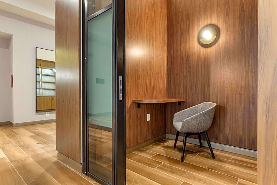 Sheraton Suites Old Town Alexandria