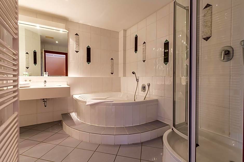 Hotel Restaurant Vinothek LAMM