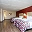 Red Roof Inn & Suites Pigeon Forge Parkway