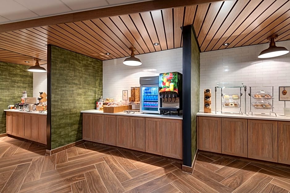 Fairfield Inn & Suites by Marriott Lexington East/I-75