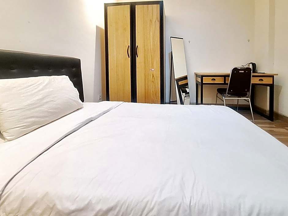 Sari Panguripan RedPartner Near UGM