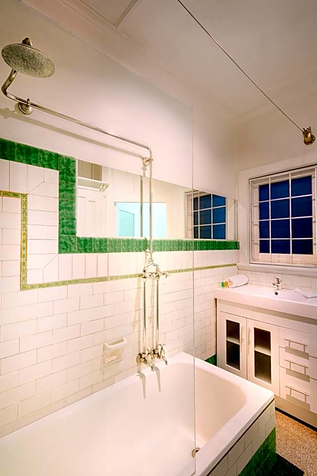 Como Court Budget Accommodation