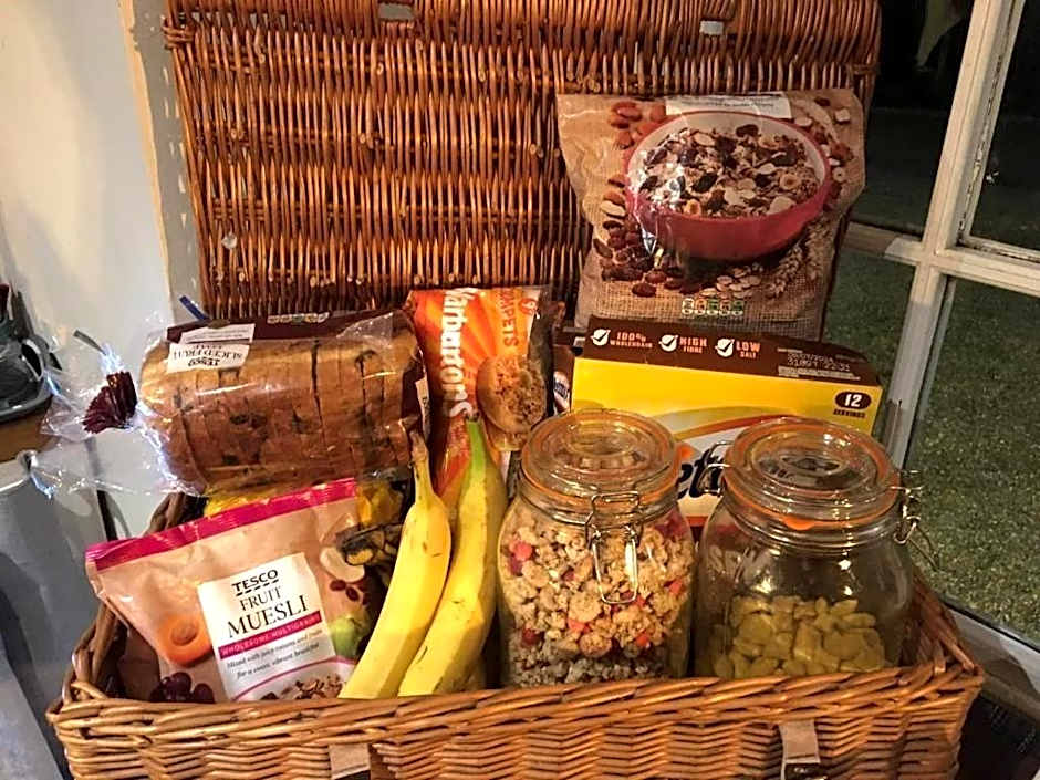 The Hollybush Inn and B&B