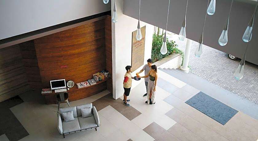 Mahogany Hotel