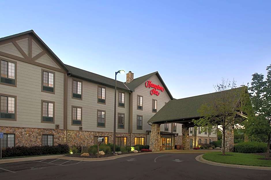 Hampton Inn By Hilton Kansas City The Legends
