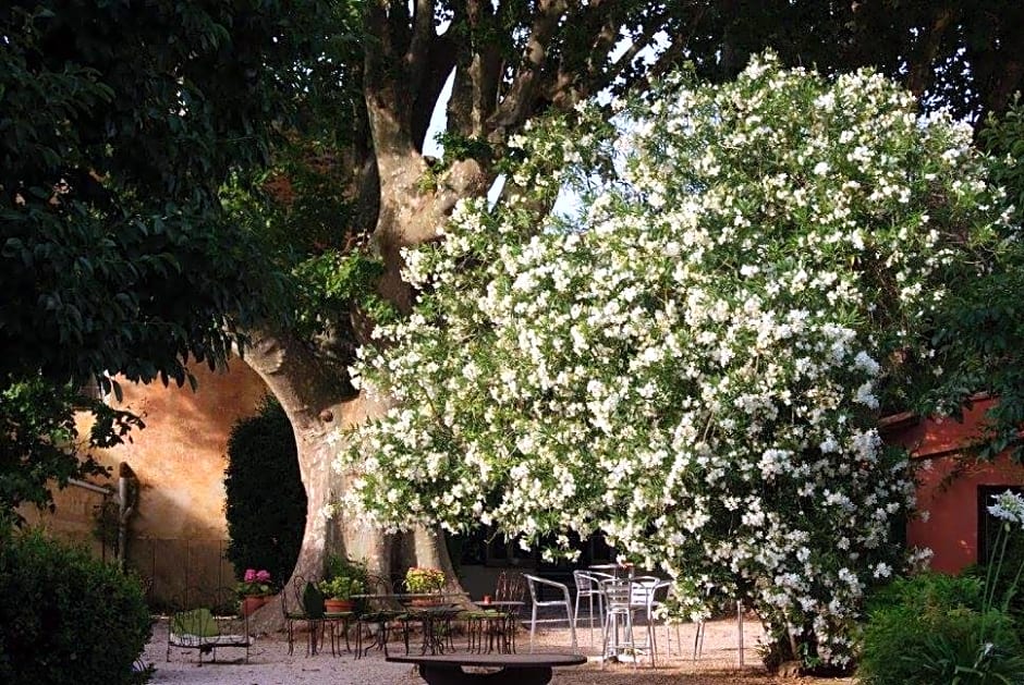LE BOURGUET