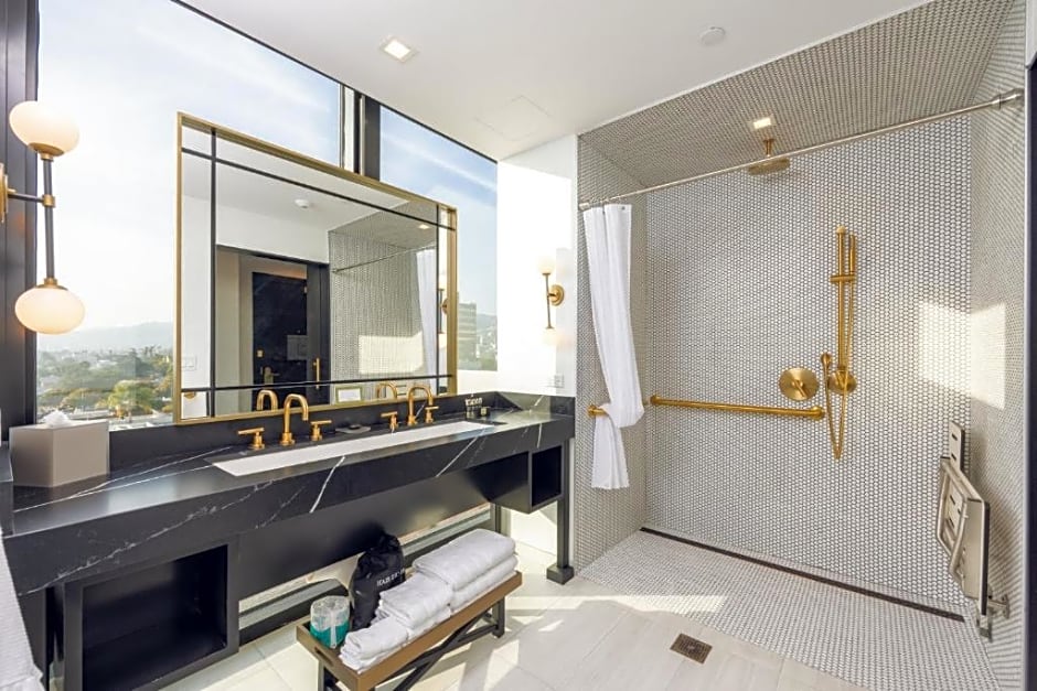 The Godfrey Hotel Hollywood