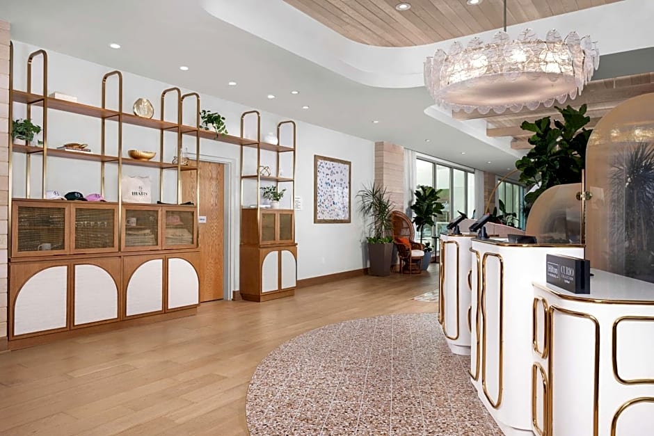 The Hiatus Clearwater Beach, Curio Collection by Hilton