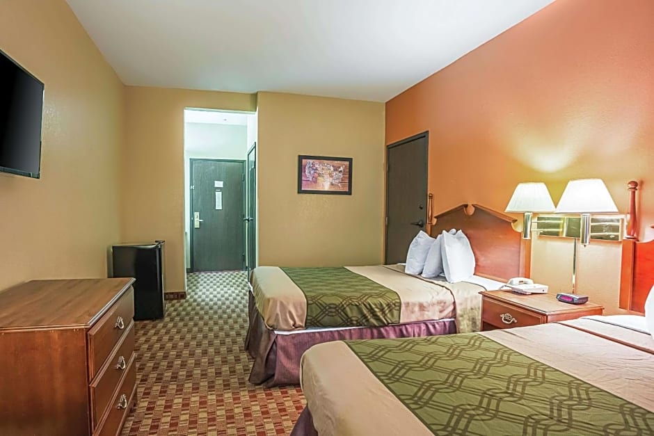 Econo Lodge Inn & Suites Ripley