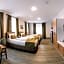 E&B Hotel