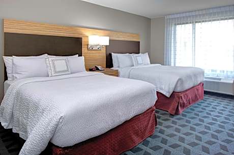 Queen Studio with Two Queen Beds