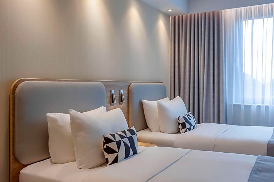 Holiday Inn Express Dublin-Airport By IHG