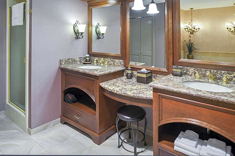 Best Western Plus Black Oak