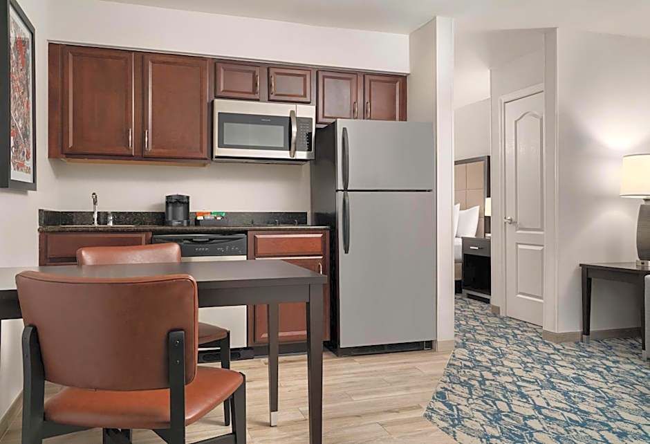 Homewood Suites By Hilton Cambridge-Arlington