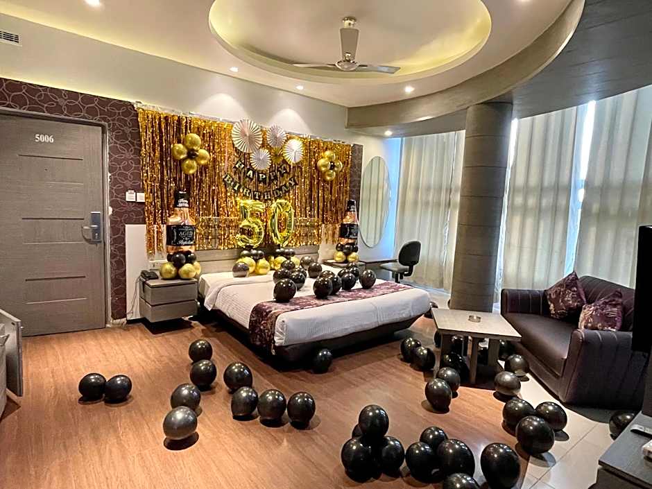 Hotel Narulas Aurrum