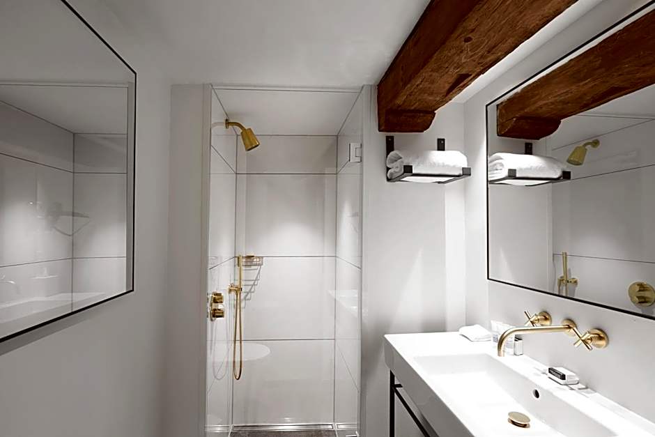 71 Nyhavn Hotel