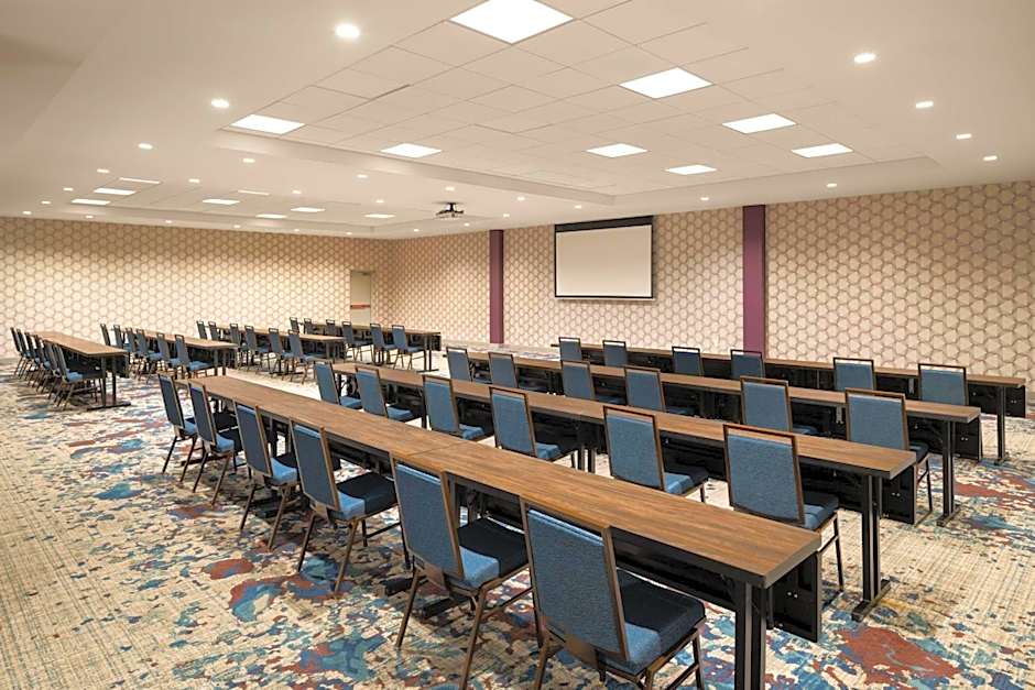 Hotel Lela Wilmington, Tapestry Collection by Hilton