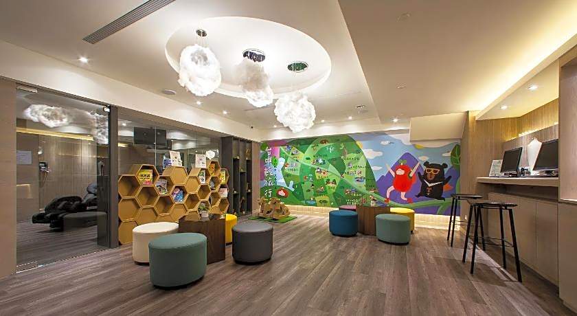 Stay Hotel - Taichung Zhongqing