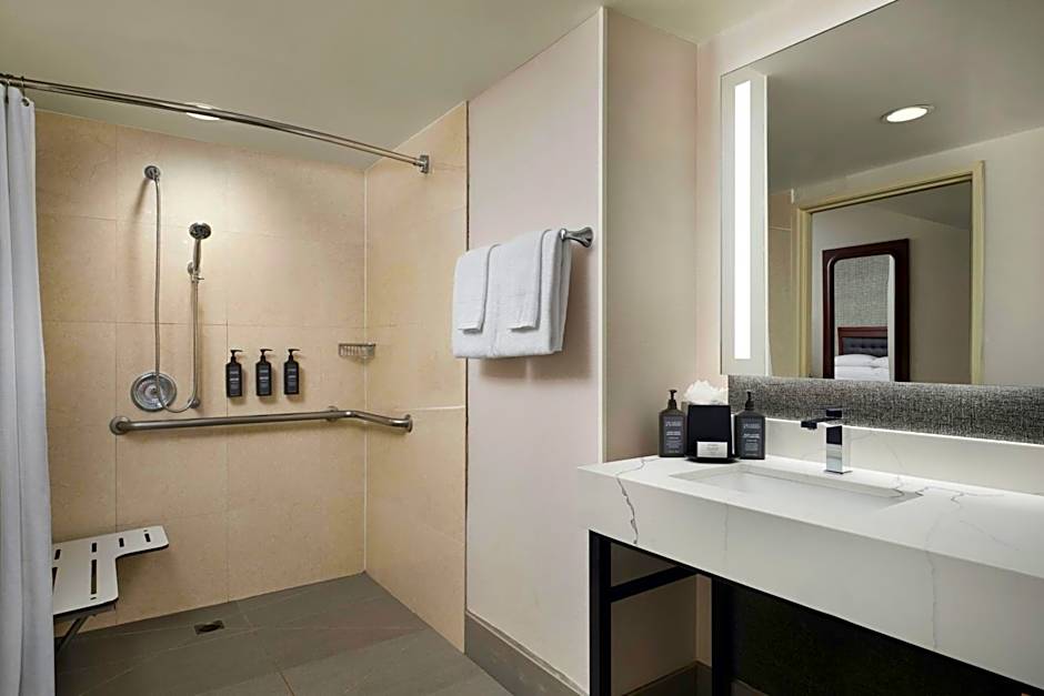 Sheraton Ontario Airport Hotel