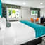 Howard Johnson Suites by Wyndham San Diego Chula Vista/BayFt