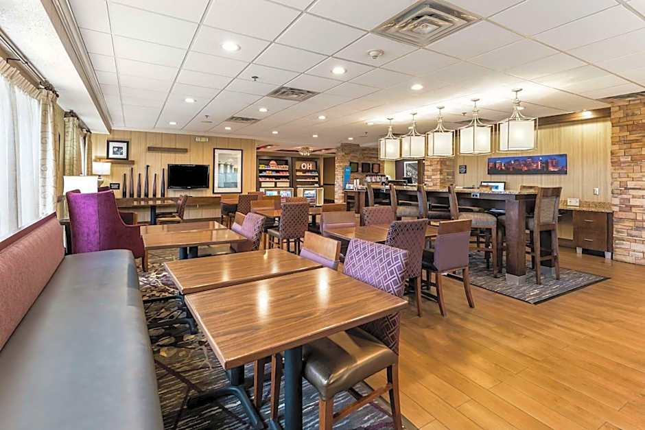 Hampton Inn By Hilton Columbus I-70e/Hamilton Rd.
