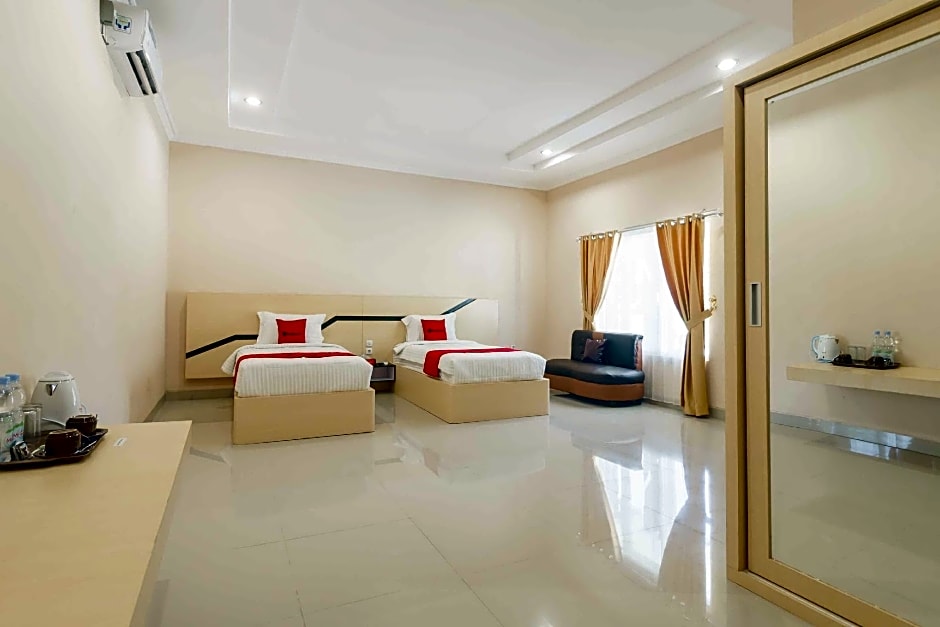 RedDoorz @ Hotel Copacobana Bengkulu
