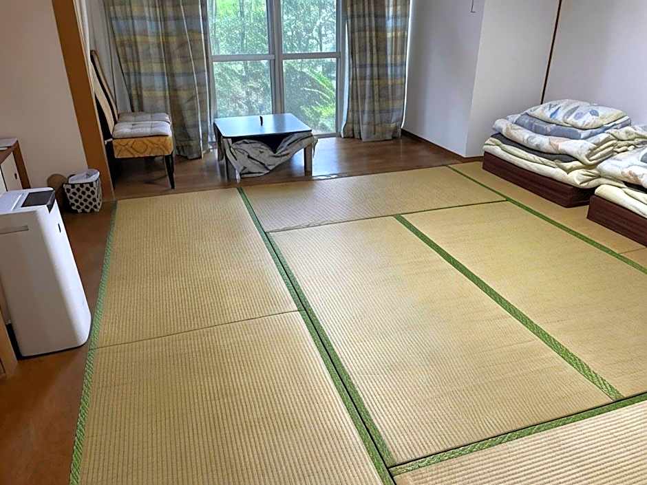 Kami House