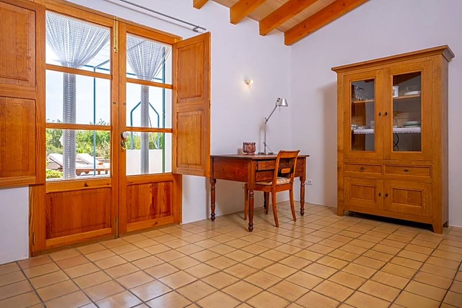 Ses Planes -Ca Na Faustina-