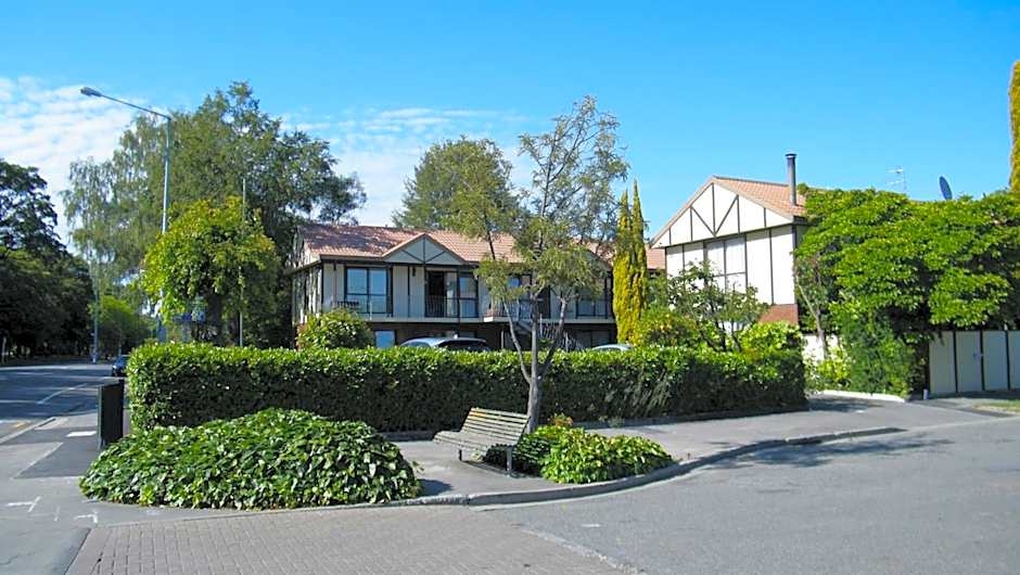 Argyle On The Park - Central Christchurch Motel Overlooking Hagley Park