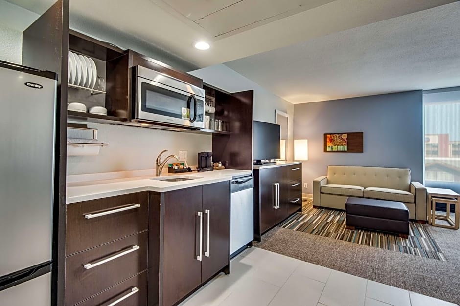 Home2 Suites by Hilton DFW Airport South/Irving