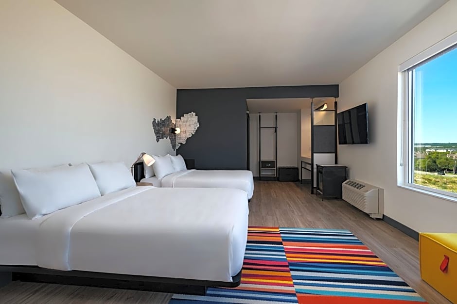 Aloft San Antonio UTSA Area