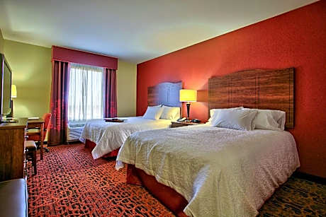 Queen Room with Two Queen Beds - Mobility and Hearing Access/Non-Smoking