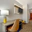 Comfort Suites East Brunswick - South River