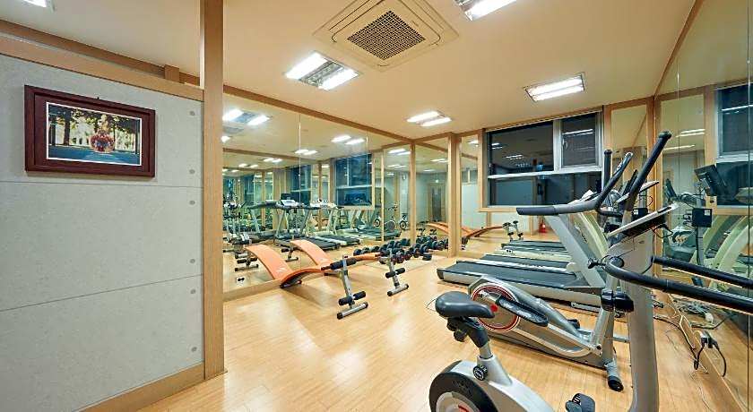 Gyeongju GG Tourist Hotel