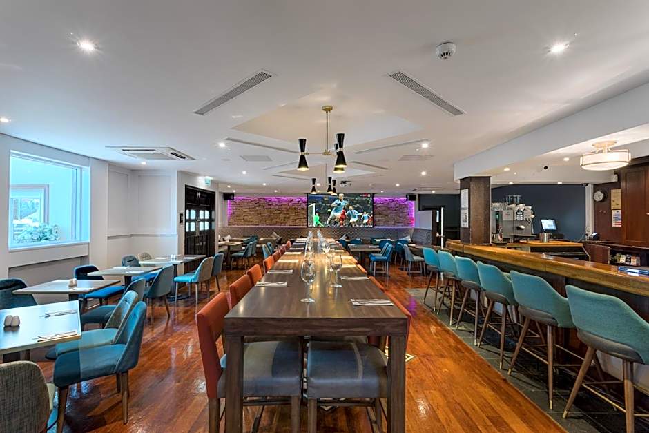 McWilliam Park Hotel