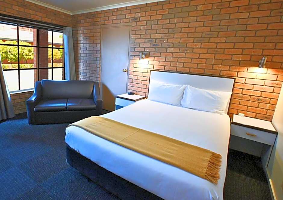 Peppermill Inn Motel