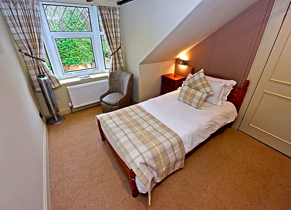 Ardlui Hotel