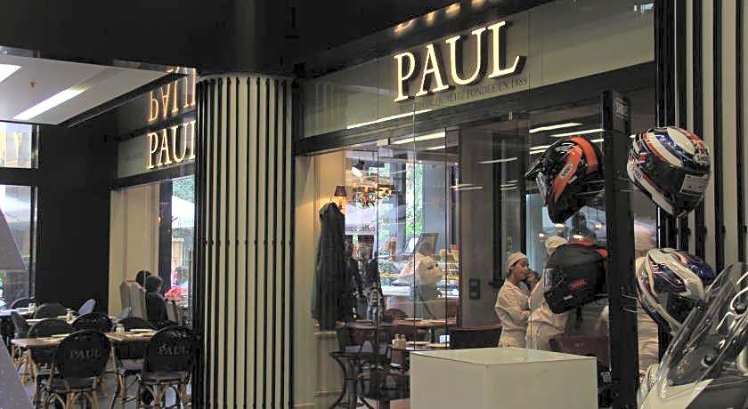 1866 Court and Suites Hotel