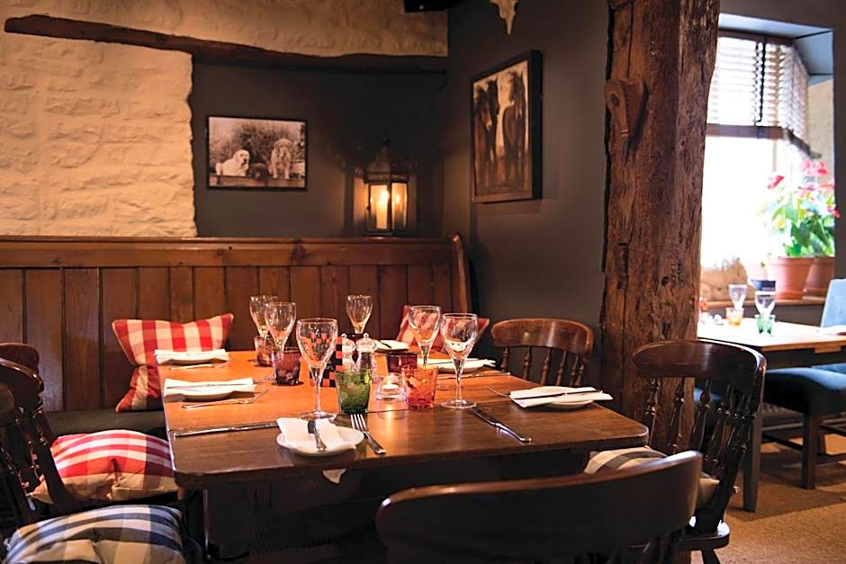 The Red Lion Inn