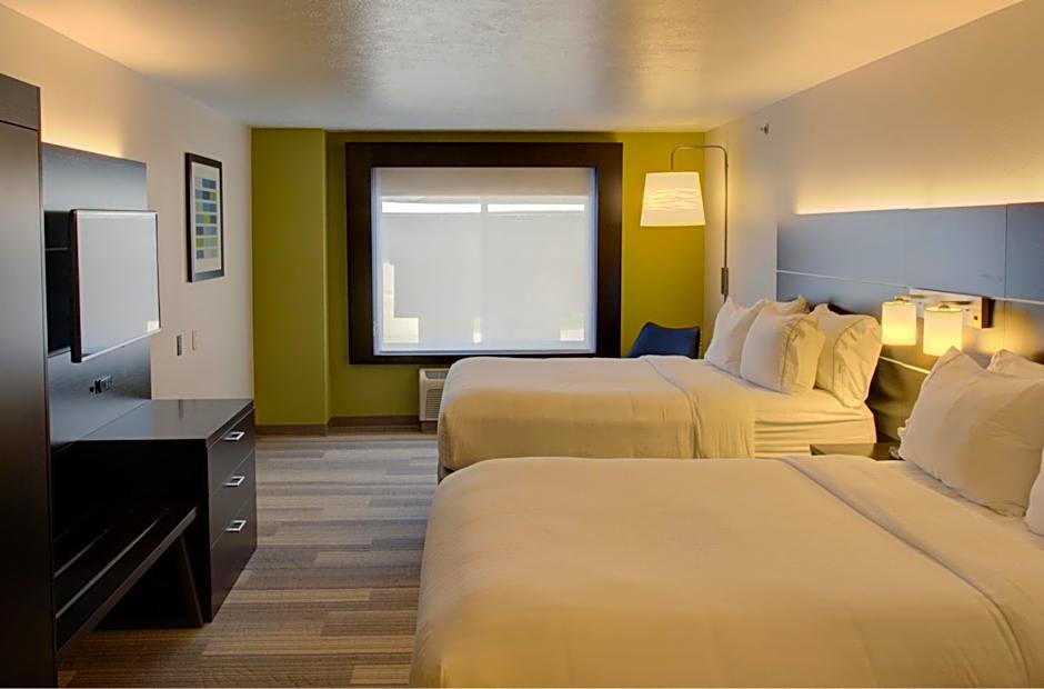 Holiday Inn Express Hotel & Suites Le Mars By IHG