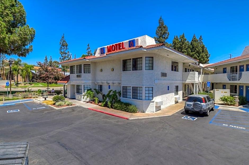 Motel 6-San Dimas, CA - Los Angeles
