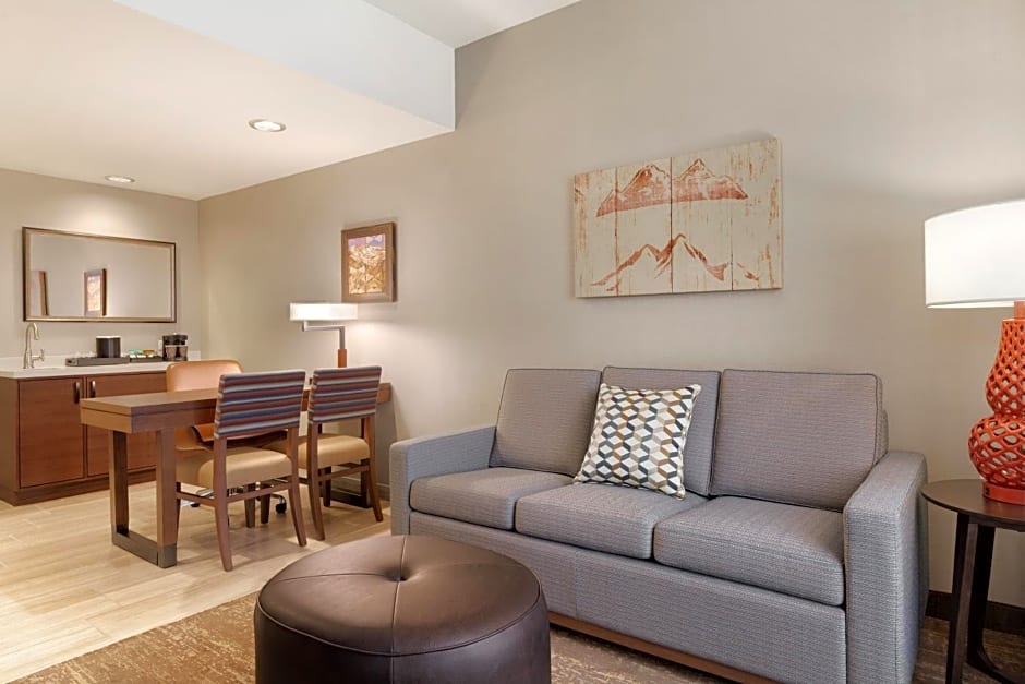 Embassy Suites By Hilton South Jordan Salt Lake City