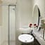 J Hotel - Bandara Soekarno Hatta