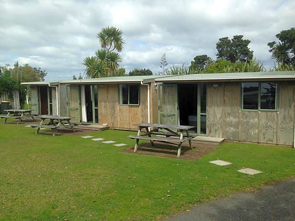 Athenree Hot Springs & Holiday Park
